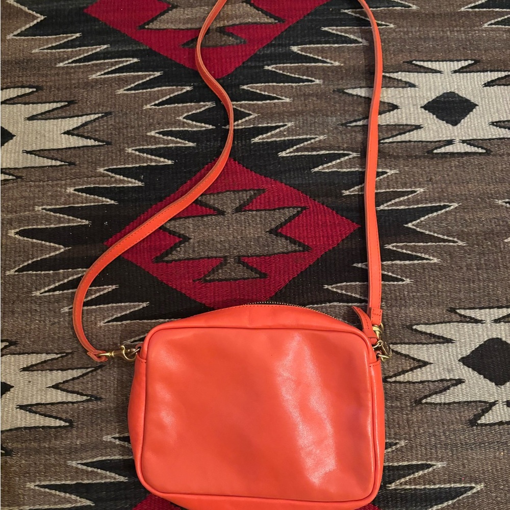 Clare V poppy midi sac